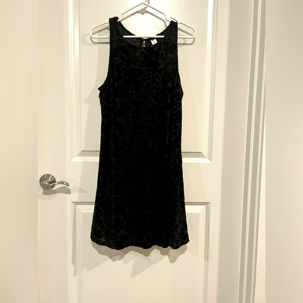 Large A-line swing/trapeze dress. Black velvet with burnout flowers, fully lined